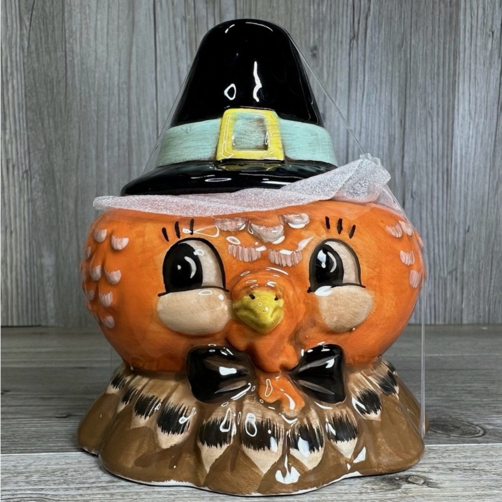 🇺🇸Johanna Parker Turkey Trinket Canister. I also have the owl fox and squirrel